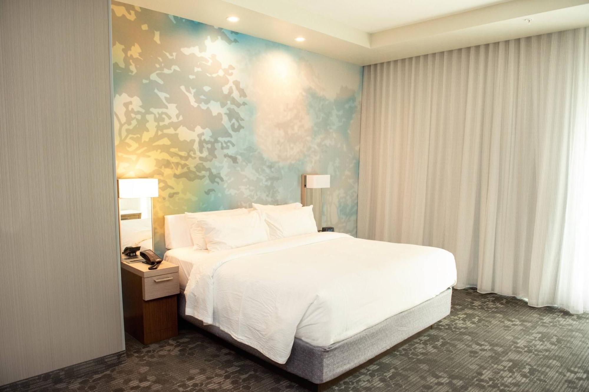 Courtyard By Marriott Mesa At Wrigleyville West Exteriör bild